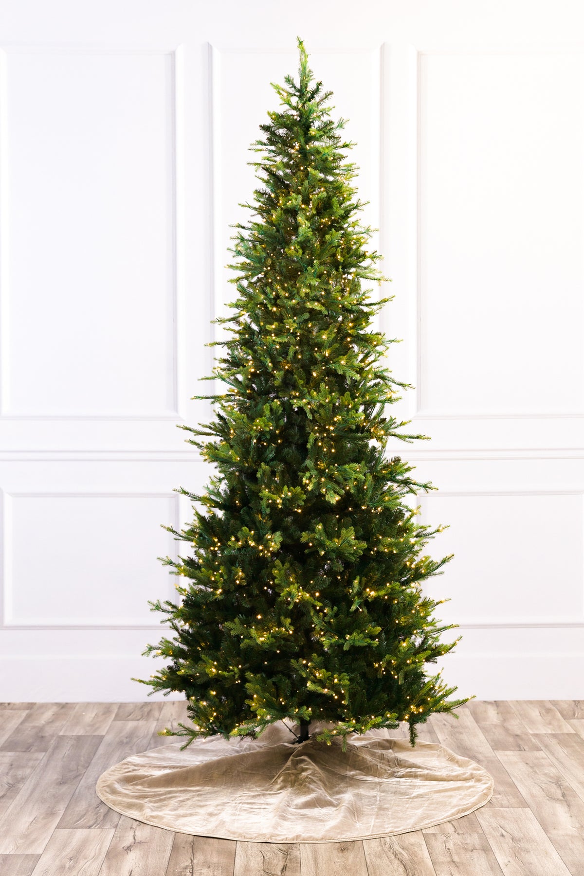 Easton Spruce Christmas Tree with Rice LED