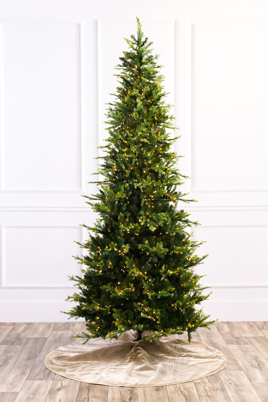 Easton Spruce Christmas Tree with Rice LED