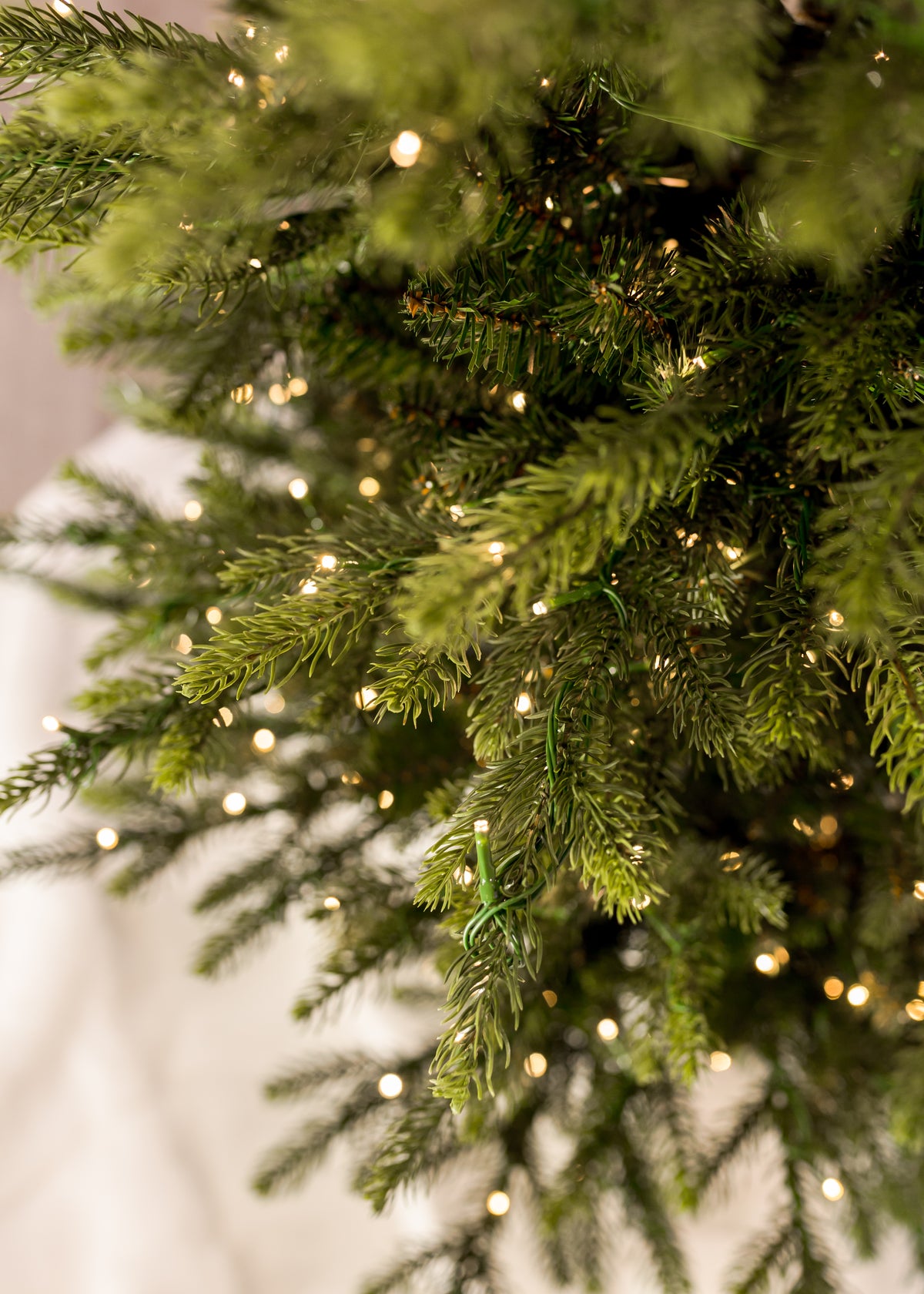 King Pine (Pencil) with 3mm LED Color Changing Christmas Tree