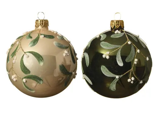 Ball Glass W/Mistletoe Green/Gold 3" Asst