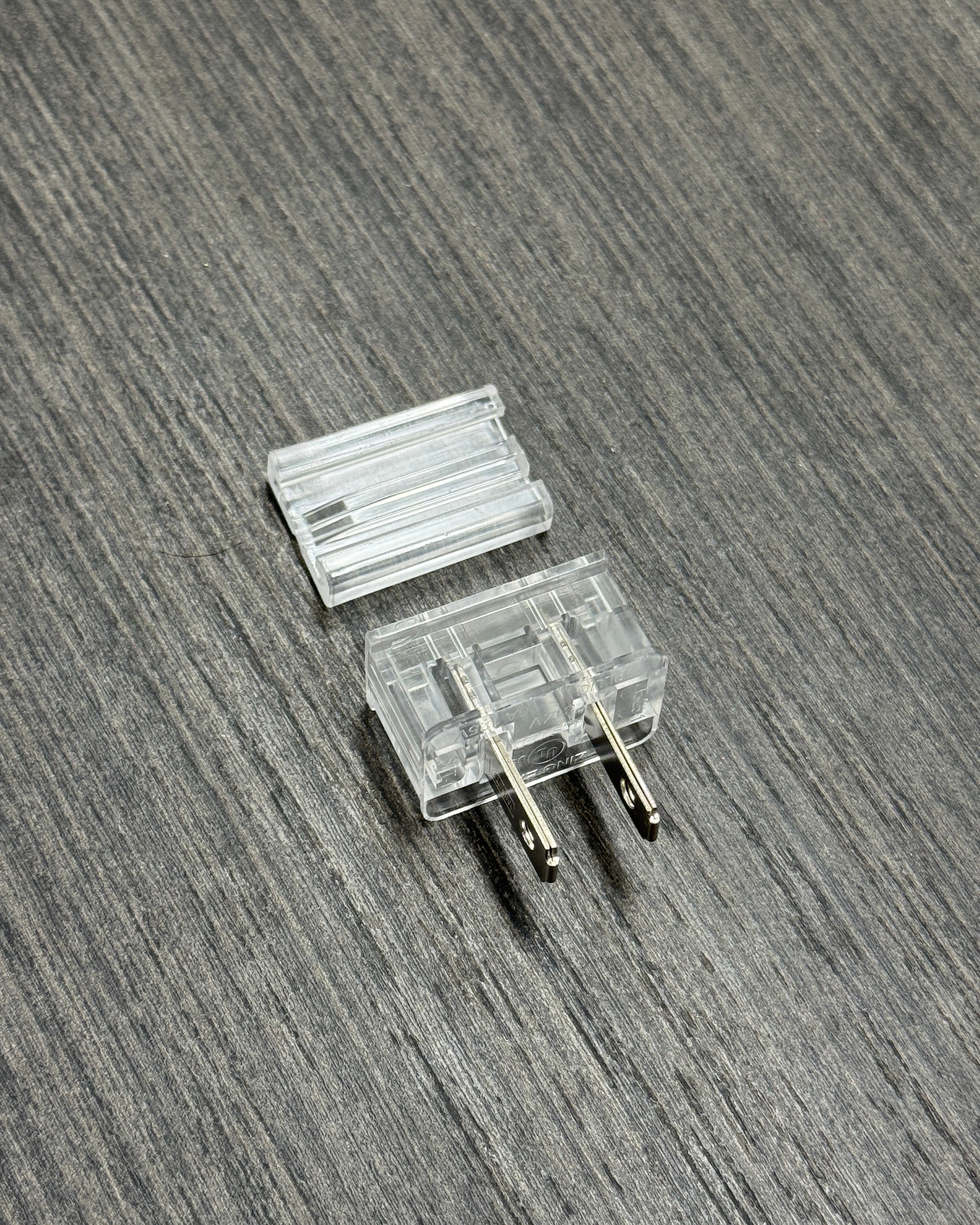 Christmas Light Hardware – Modern Display