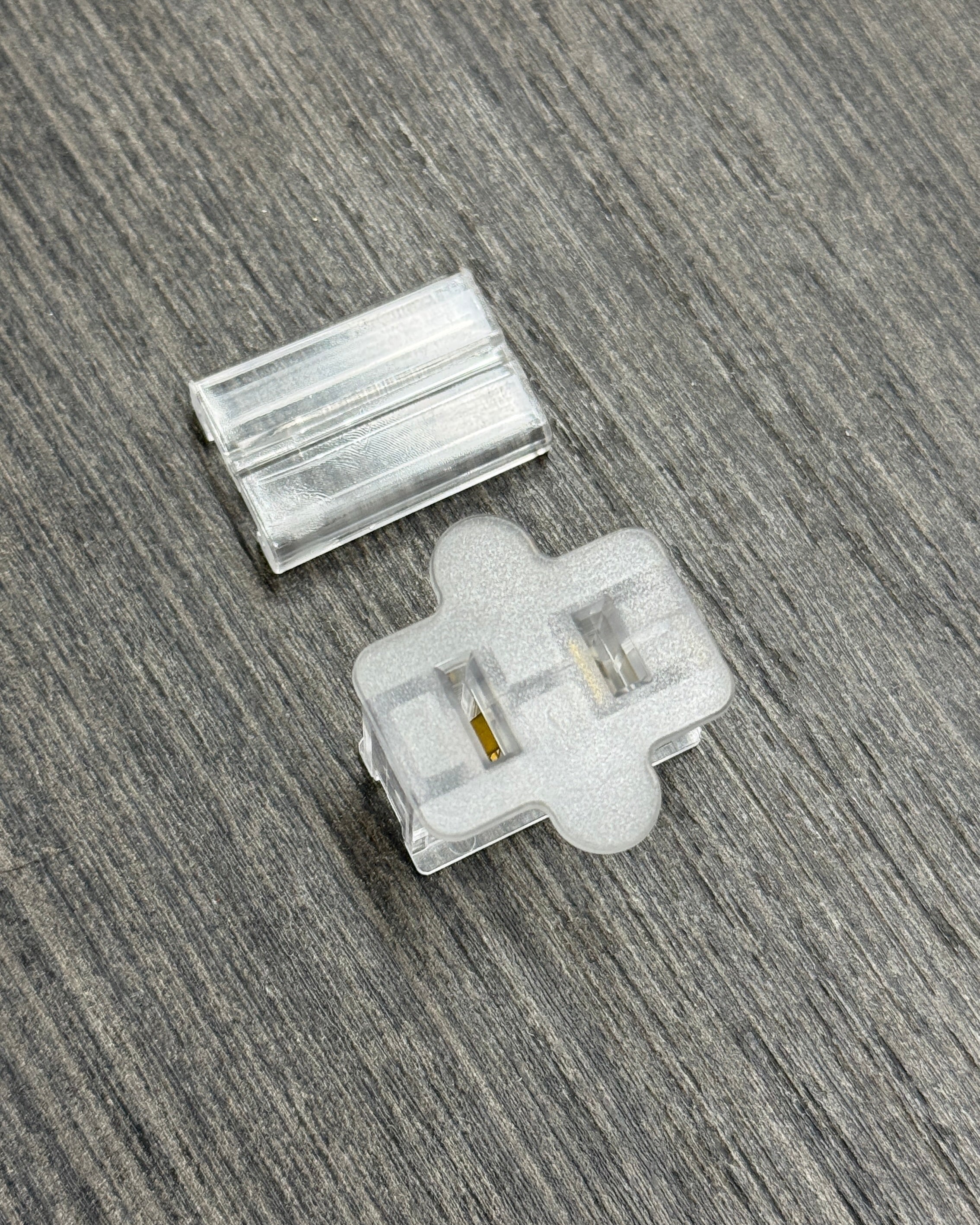 Christmas Light Hardware – Modern Display