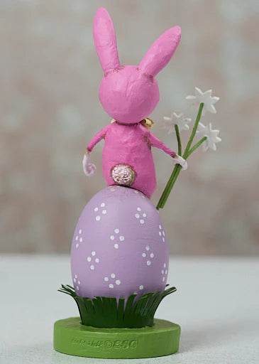 Daisy May, Lori Mitchell