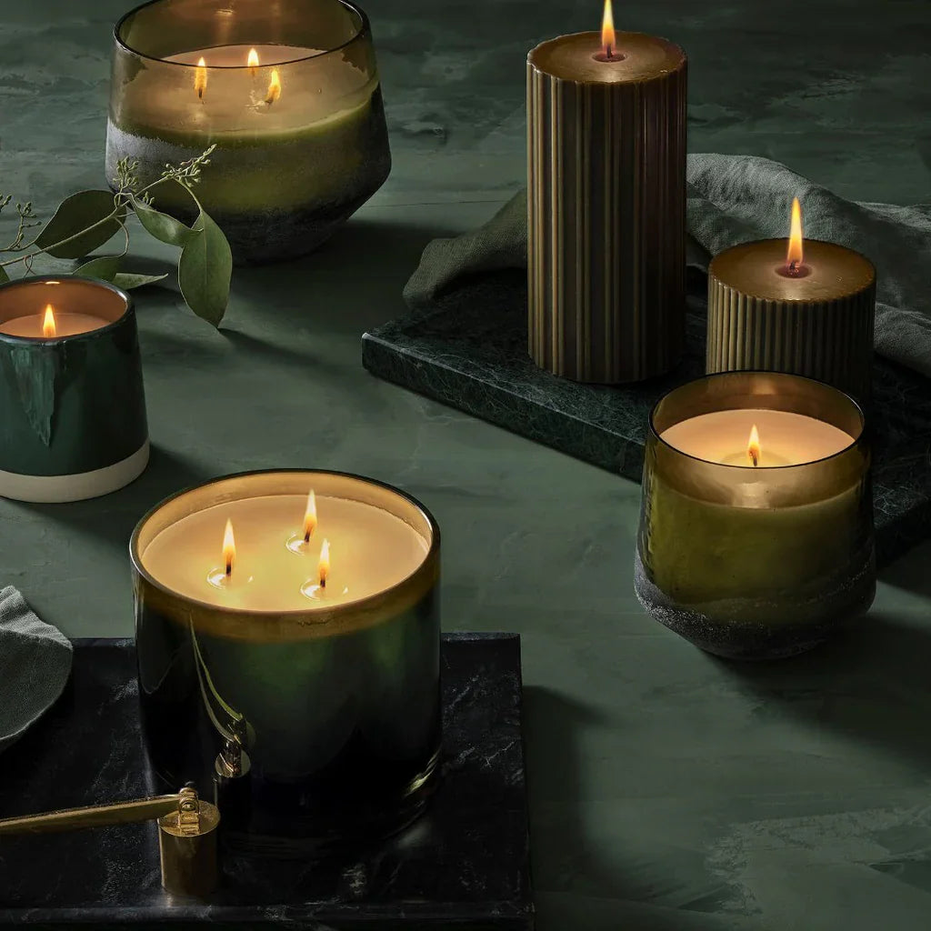 Balsam & Cedar Statement Glass Candle - Thumbnail 5