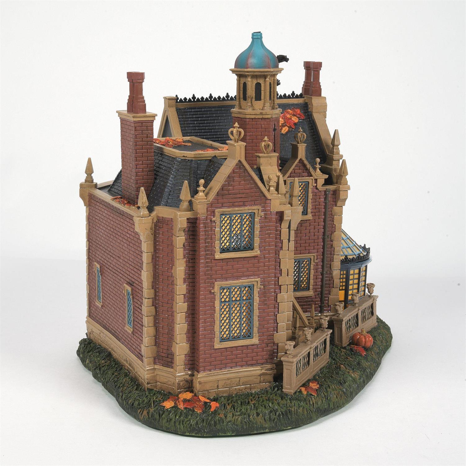 Walt Disney World Haunted Mansion – Modern Display