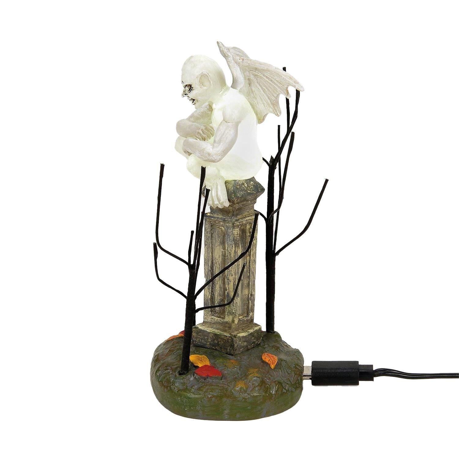 Watching Over Graveyard - Thumbnail 4