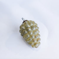 4" Green Patina Grapes Glass Ornament (CLR)
