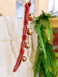 Strap Bell Keeper Red