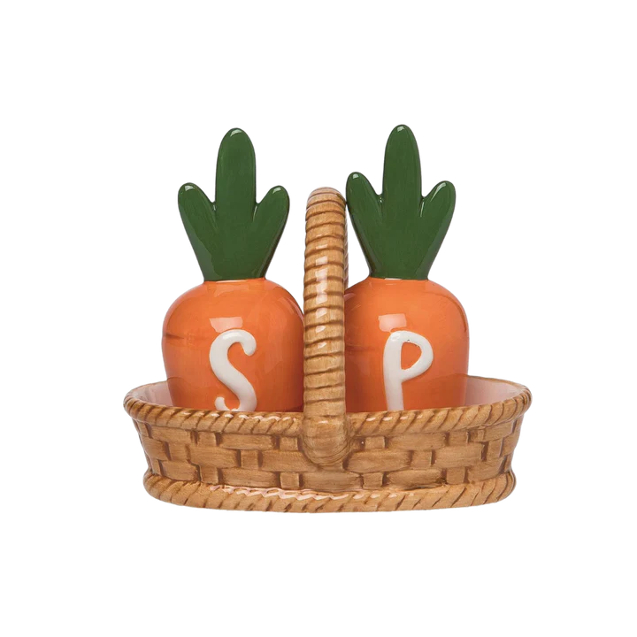 Salt/Pepper Carrot Shakers In Basket, Set of 3