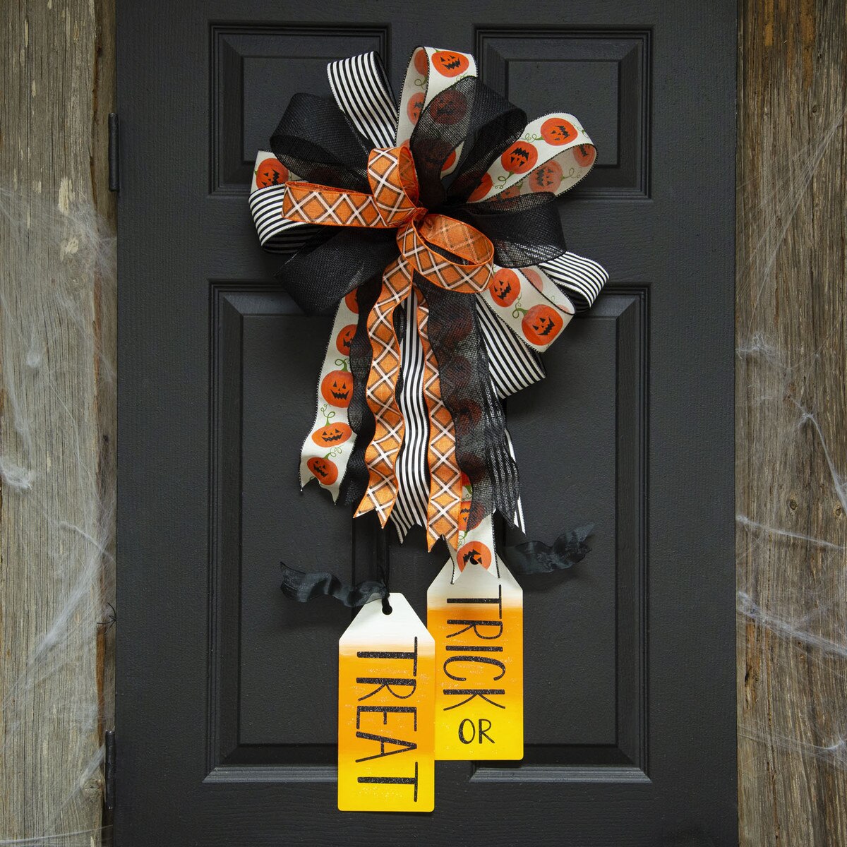 Halloween Metal Tags St/2 (Trick/Candy)