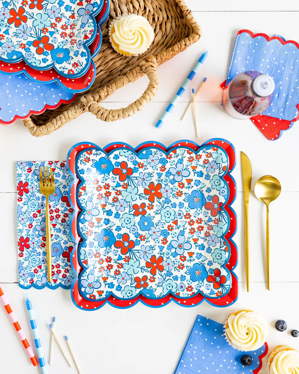Floral Americana Dinner Napkin