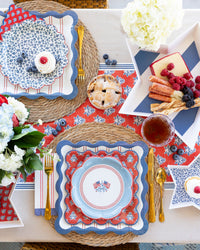 11" Plaid Stars Paper Plate