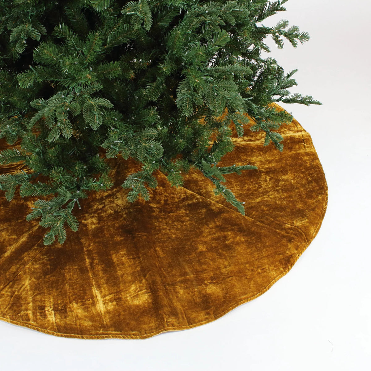 60" Gold Antique Velvet Tree Skirt