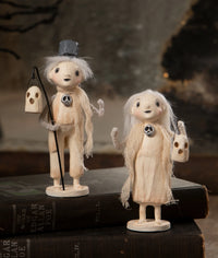 Haunting Henry - Bethany Lowe