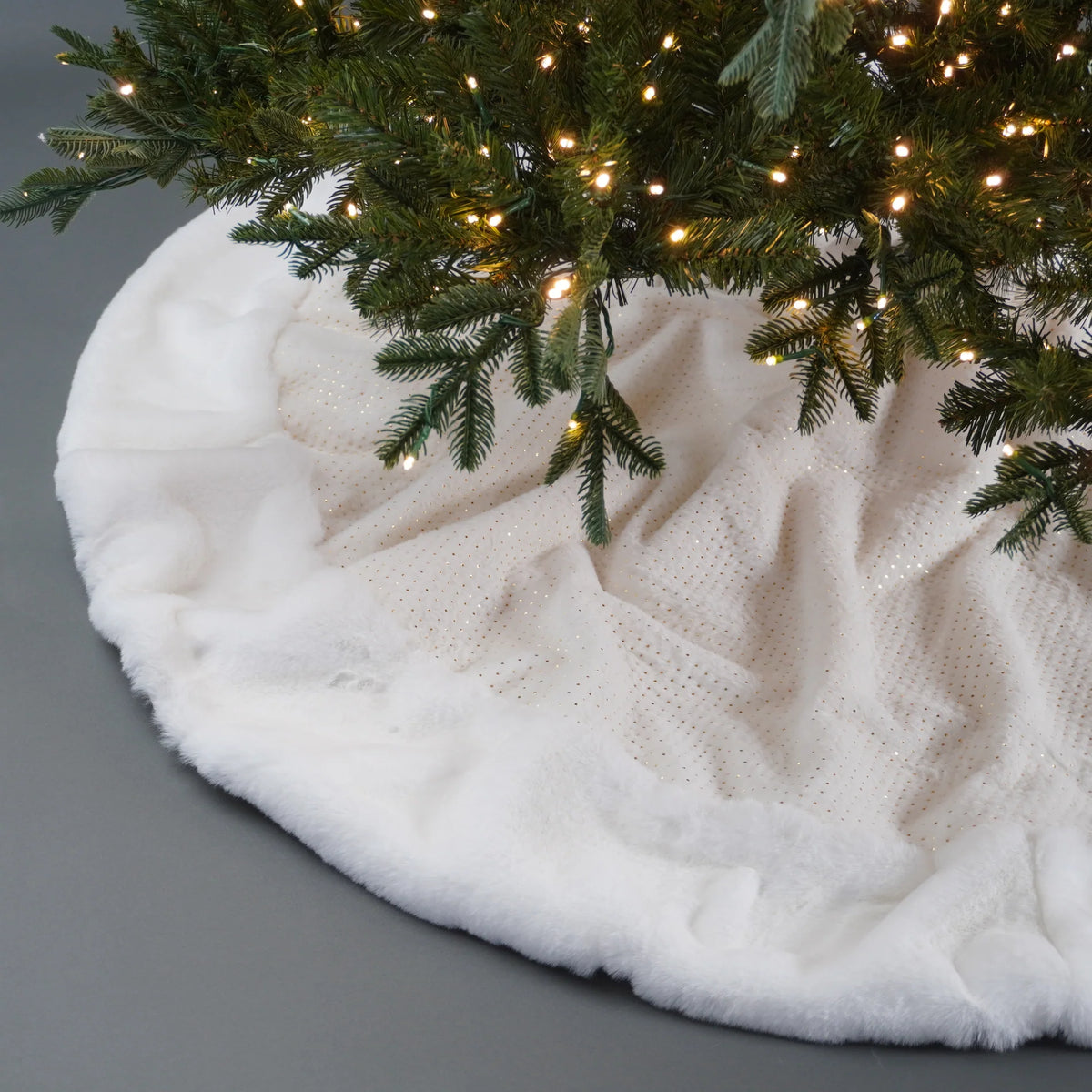 60" White Fur Golden Fleece Tree Skirt