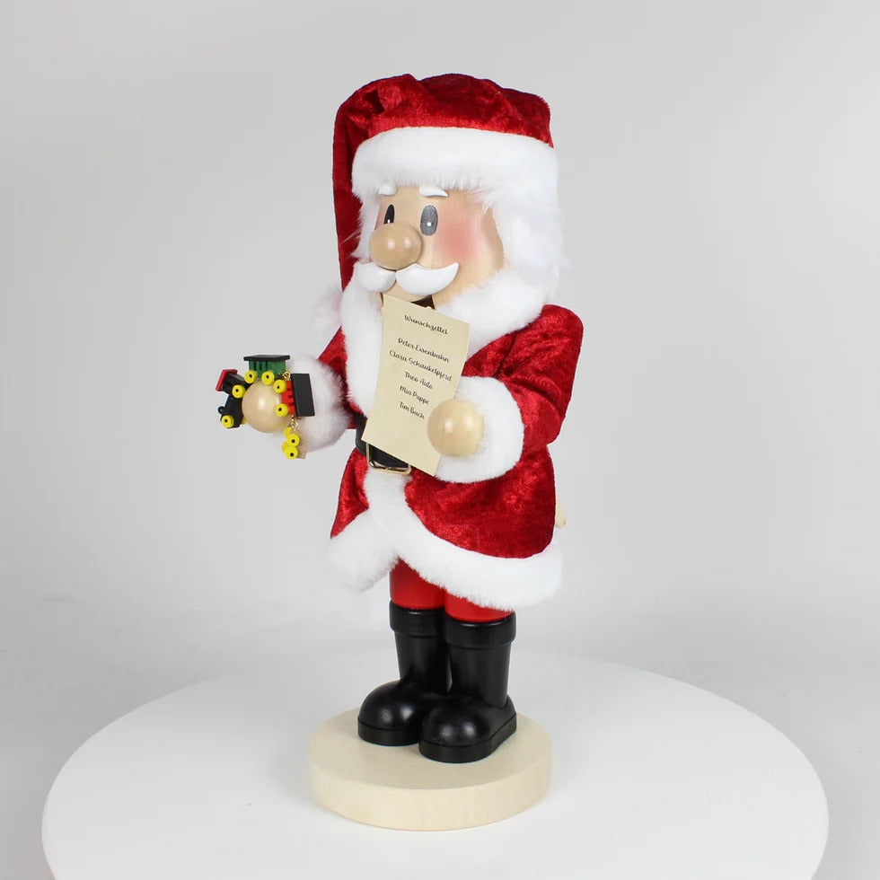 Friendly Wishlist Santa Nutcracker, Steinbach