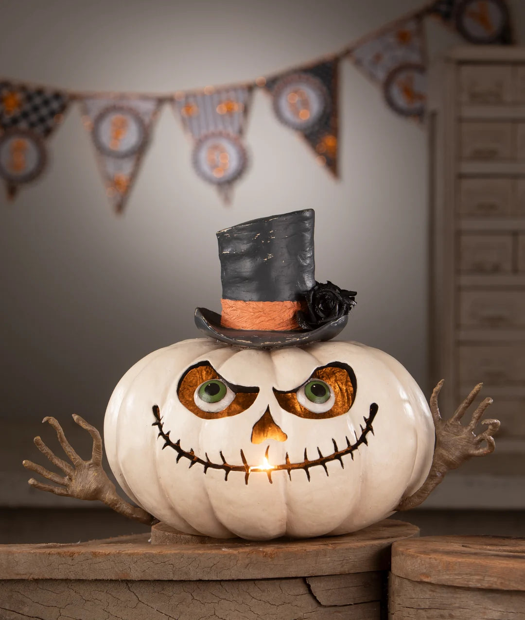 Mr. Gourdy Pumpkin - Bethany Lowe