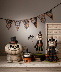 Mr. Gourdy Pumpkin - Bethany Lowe
