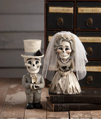 Bride Evangeline Skelly - Bethany Lowe