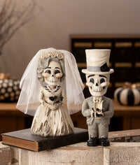 Bride Evangeline Skelly - Bethany Lowe
