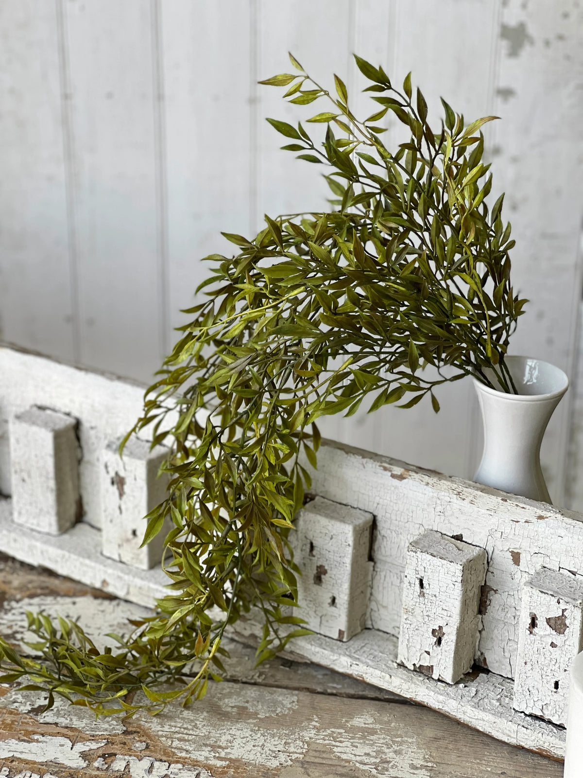 32" Green| Smilax Hanging