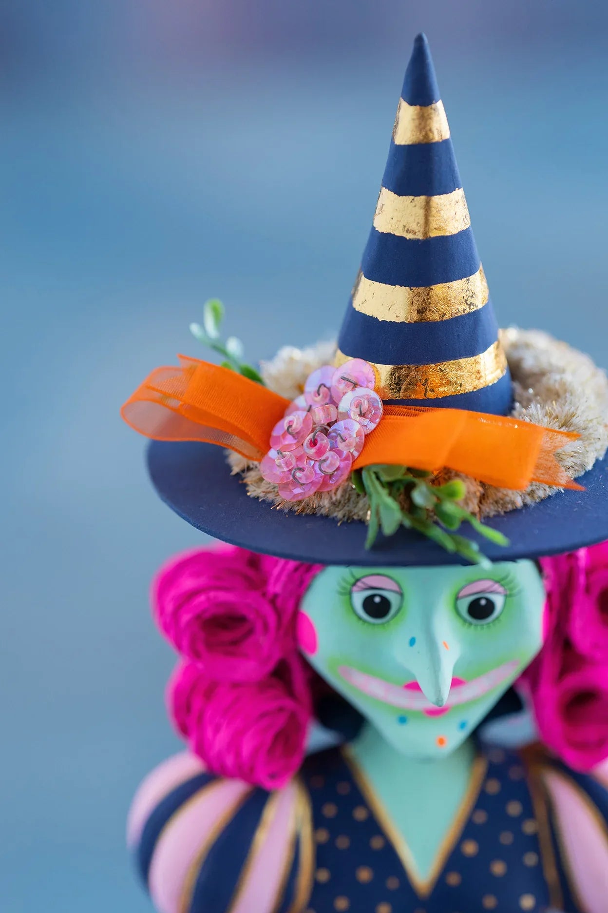 Glitterville Witch Itchy - Thumbnail 2