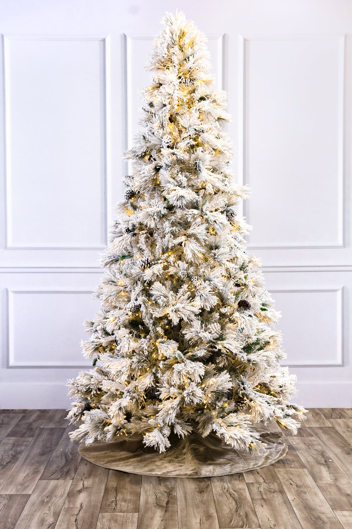 Atka Flocked Color Change Christmas Tree with 3mm LED