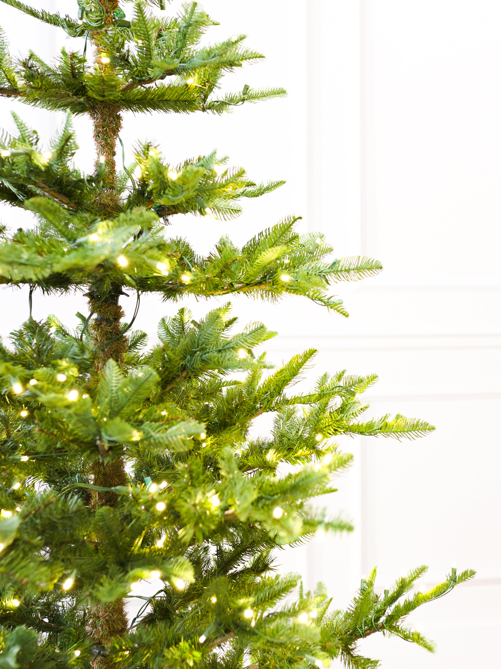 Modern Display Noble Layered Christmas Tree - Thumbnail 4