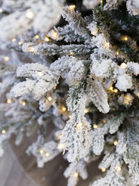 Nordic Christmas Tree with LED