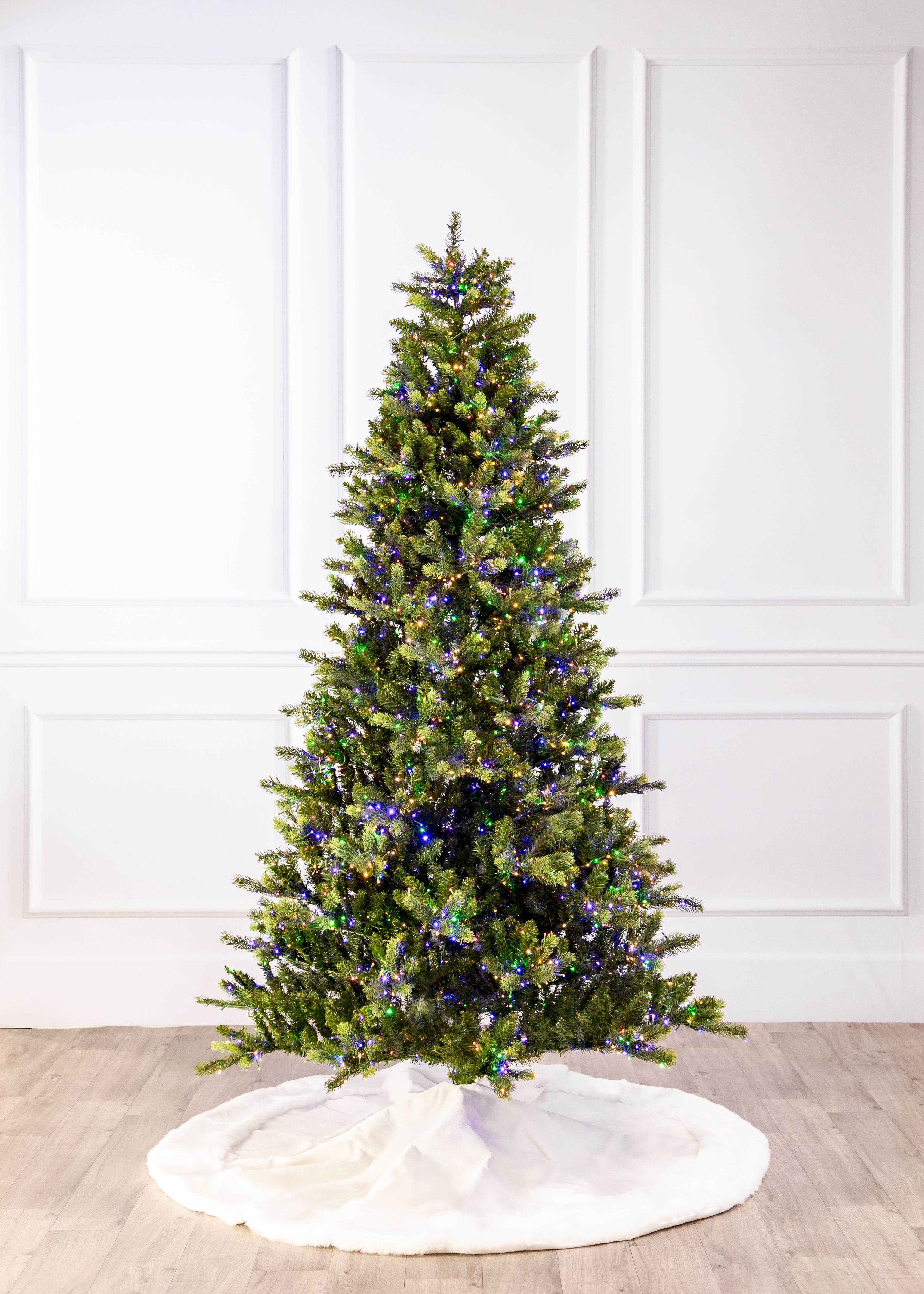 Royal Pine Color-Change Christmas Tree