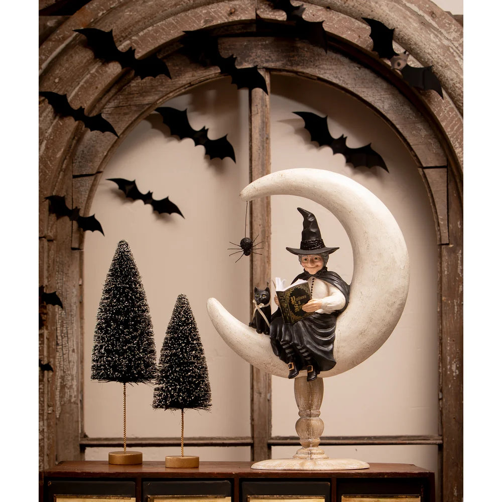 Crescent Moon Moira Witch - Thumbnail 2