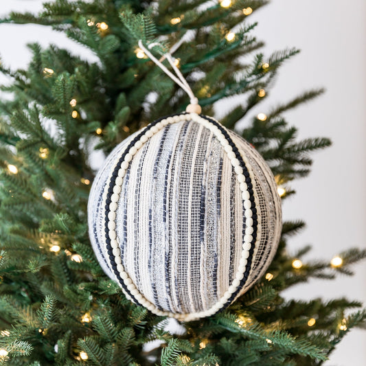 8" Black Natural Ball Textured (CLR)