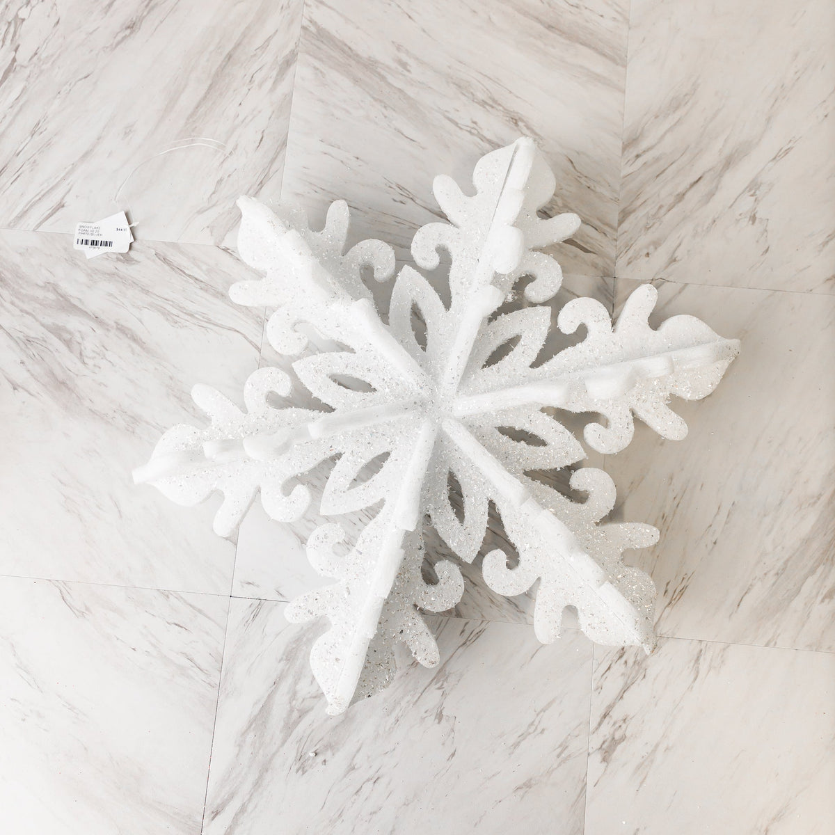 https://moderndisplay.com/cdn/shop/products/XY9079-white-silver-3d-foam-snowflake-ornament.jpg?v=1699986544&width=1200